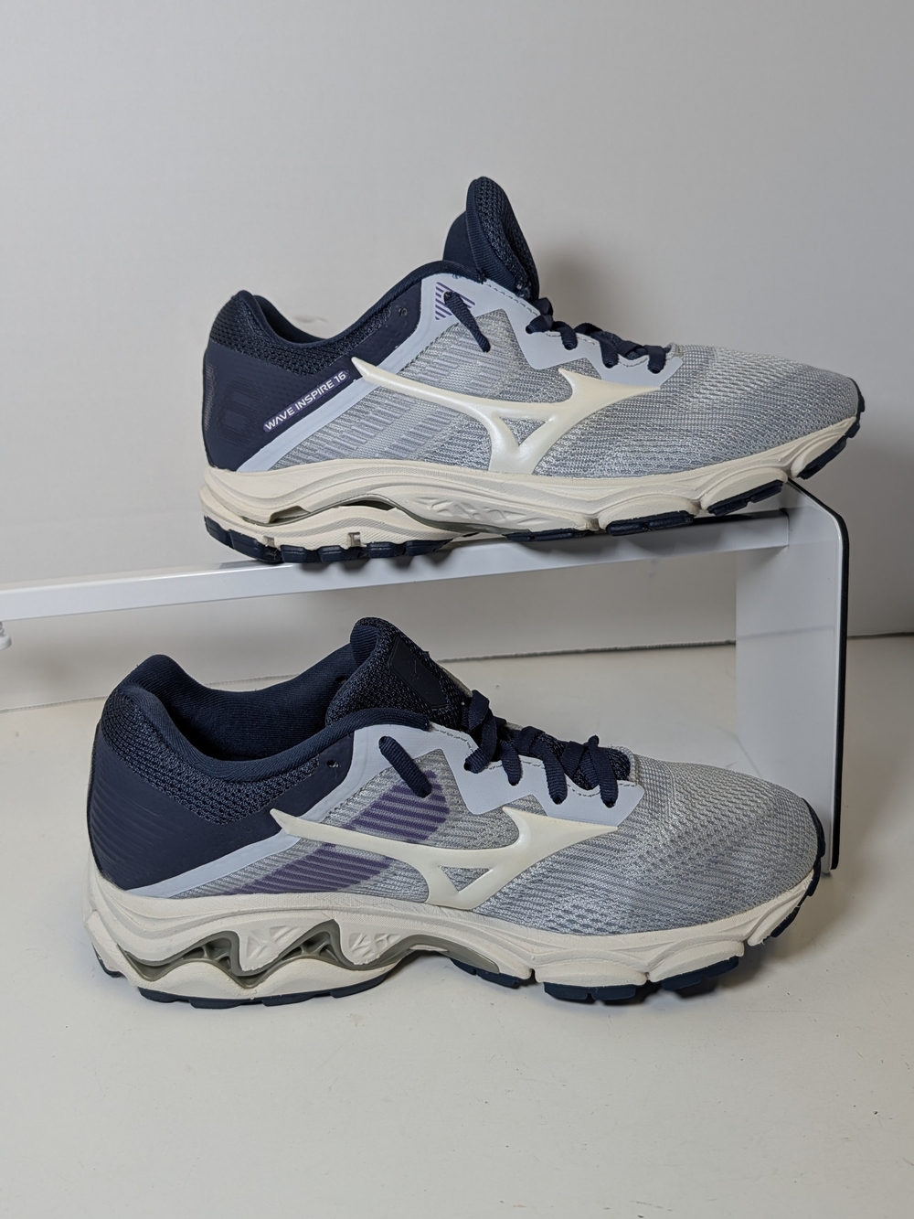 Mizuno Men's Wave Inspire 18 Running Shoes - Navy & Light Gray